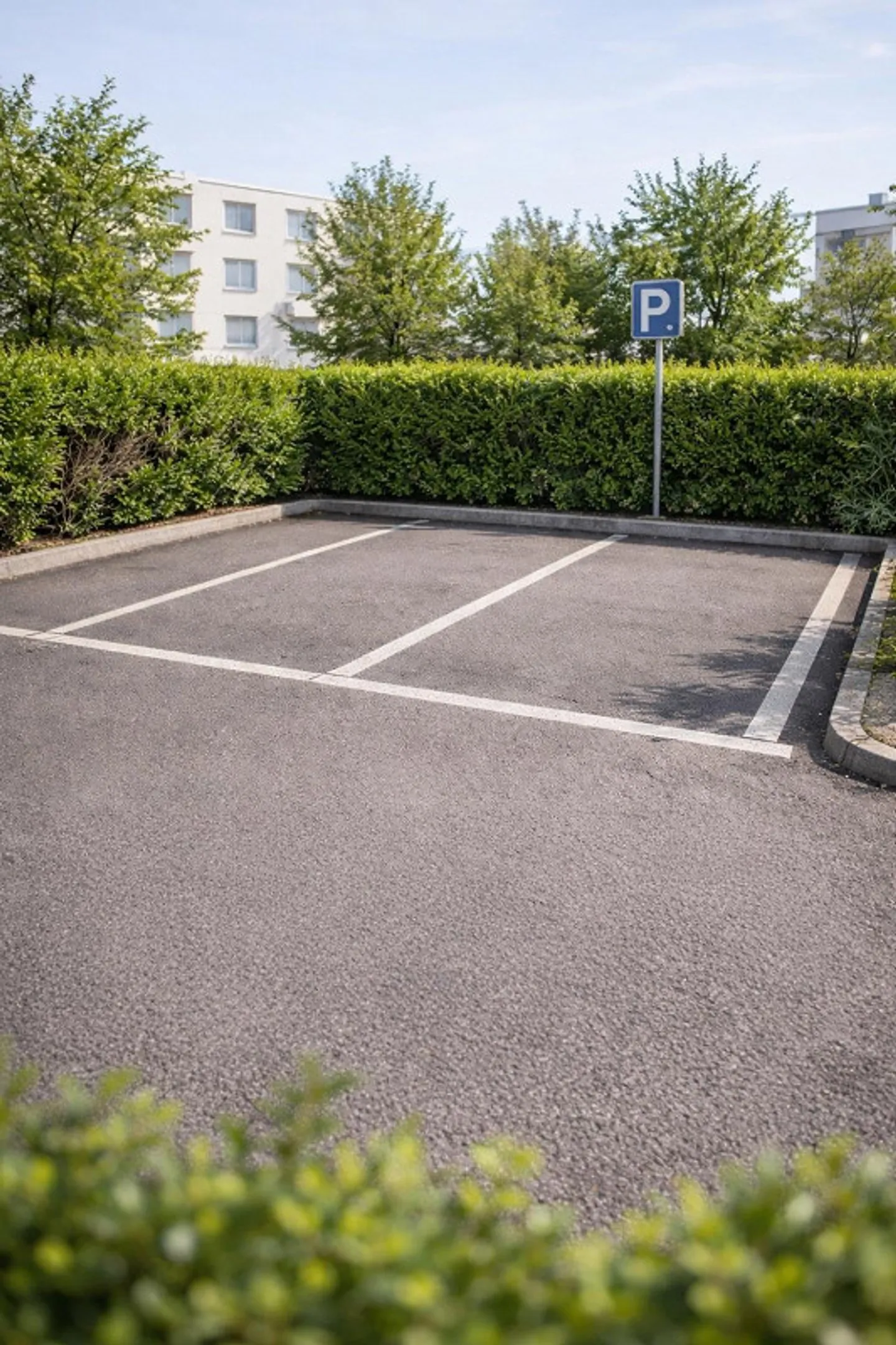 Place de parking extérieure à louer - Photo 1 sur 1