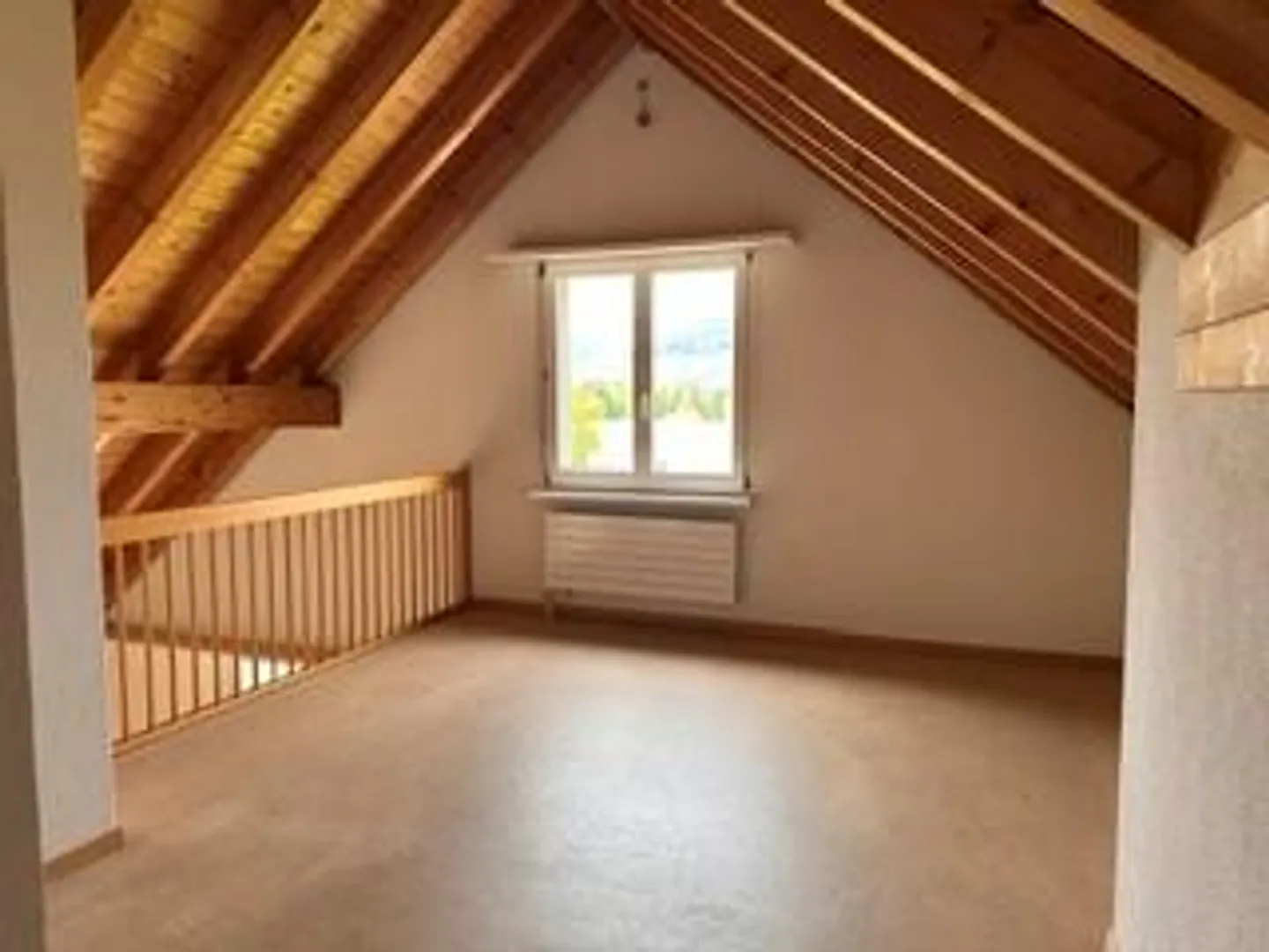 Appartement sous les combles spacieux de 5,5 pièces - Photo 16 sur 17