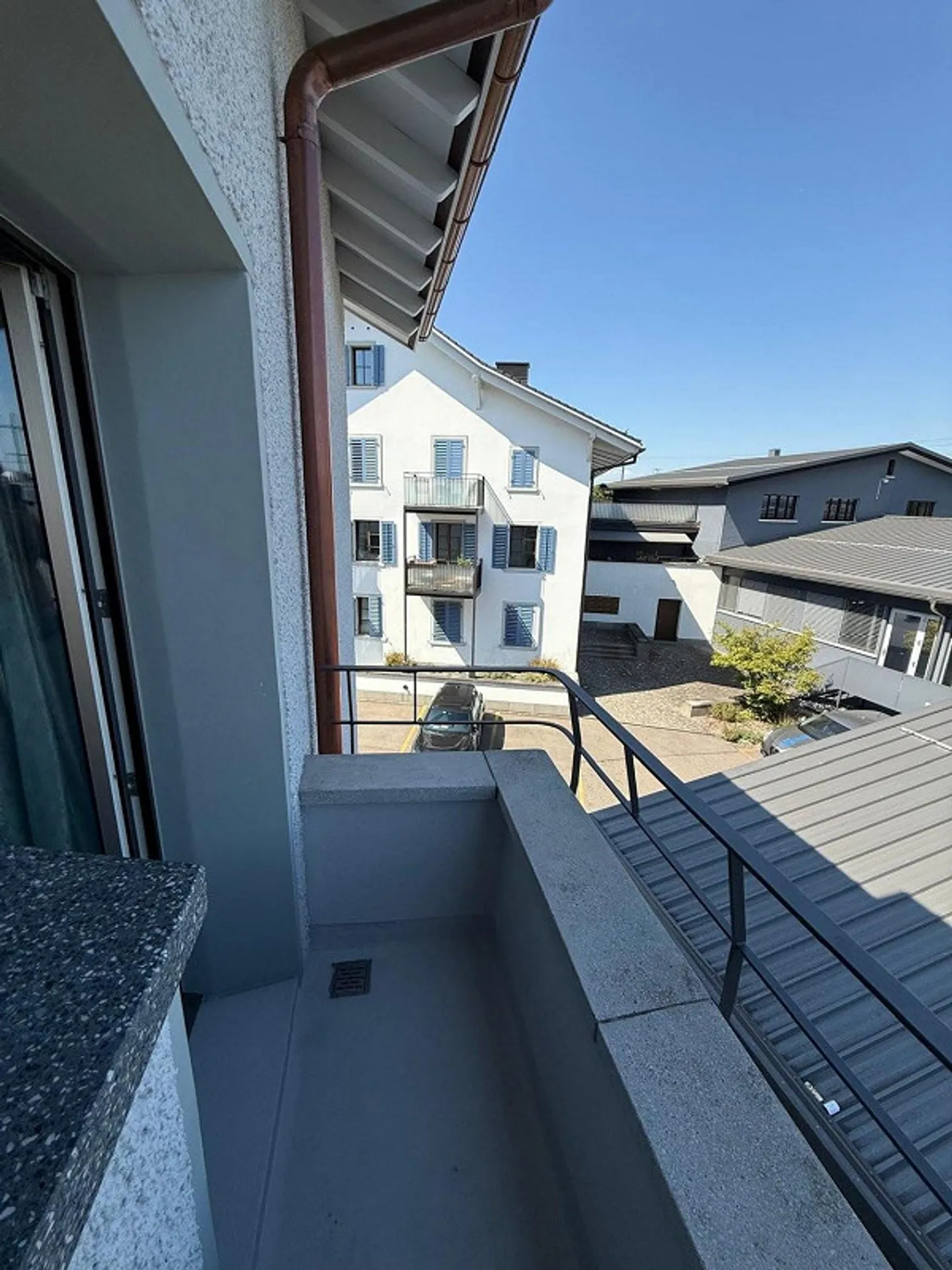 Beautiful apartment for rent - Photo 3 of 9
