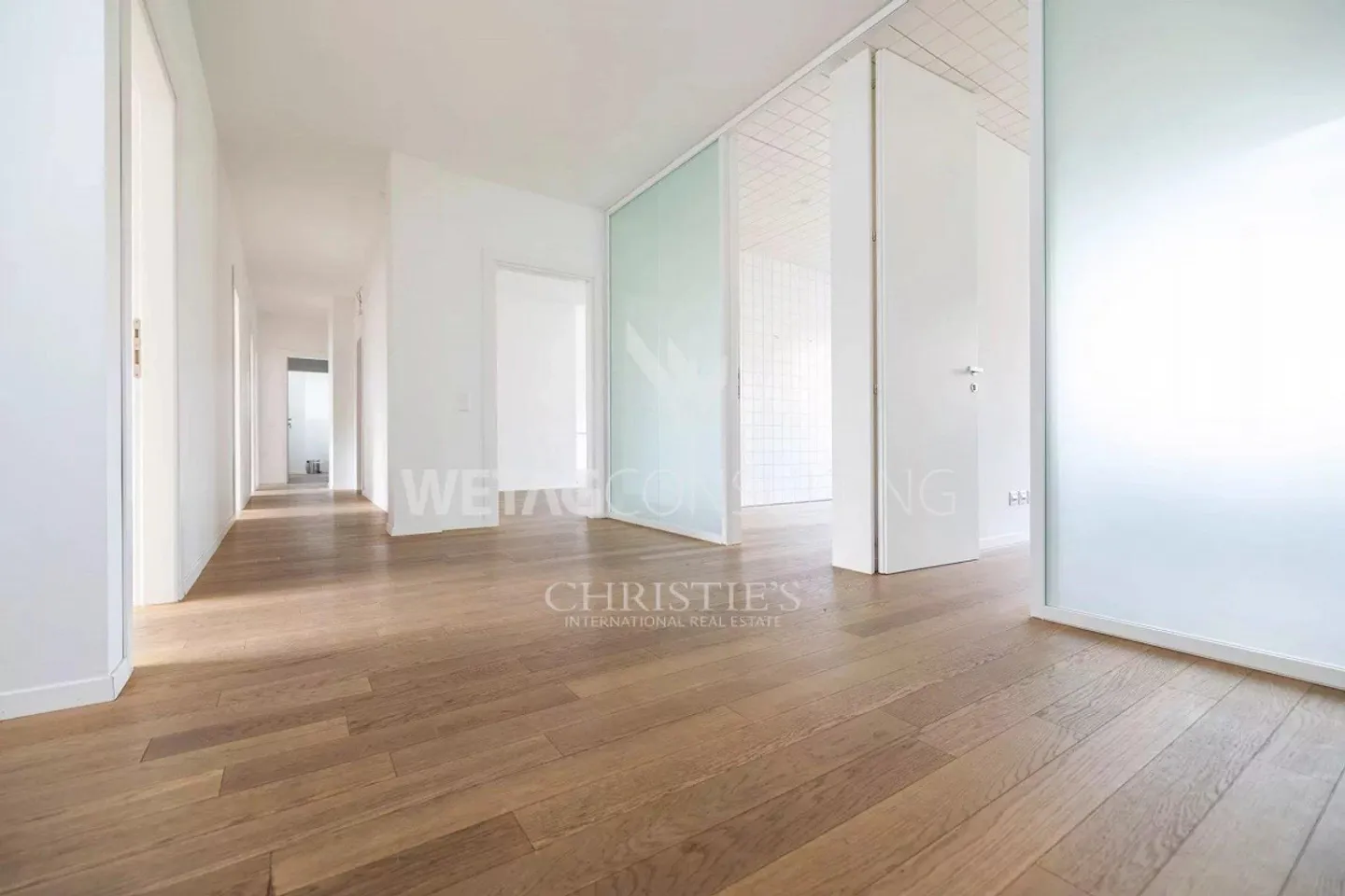 Modern representative offices for sale in Lugano-Sorengo - Photo 2 of 12