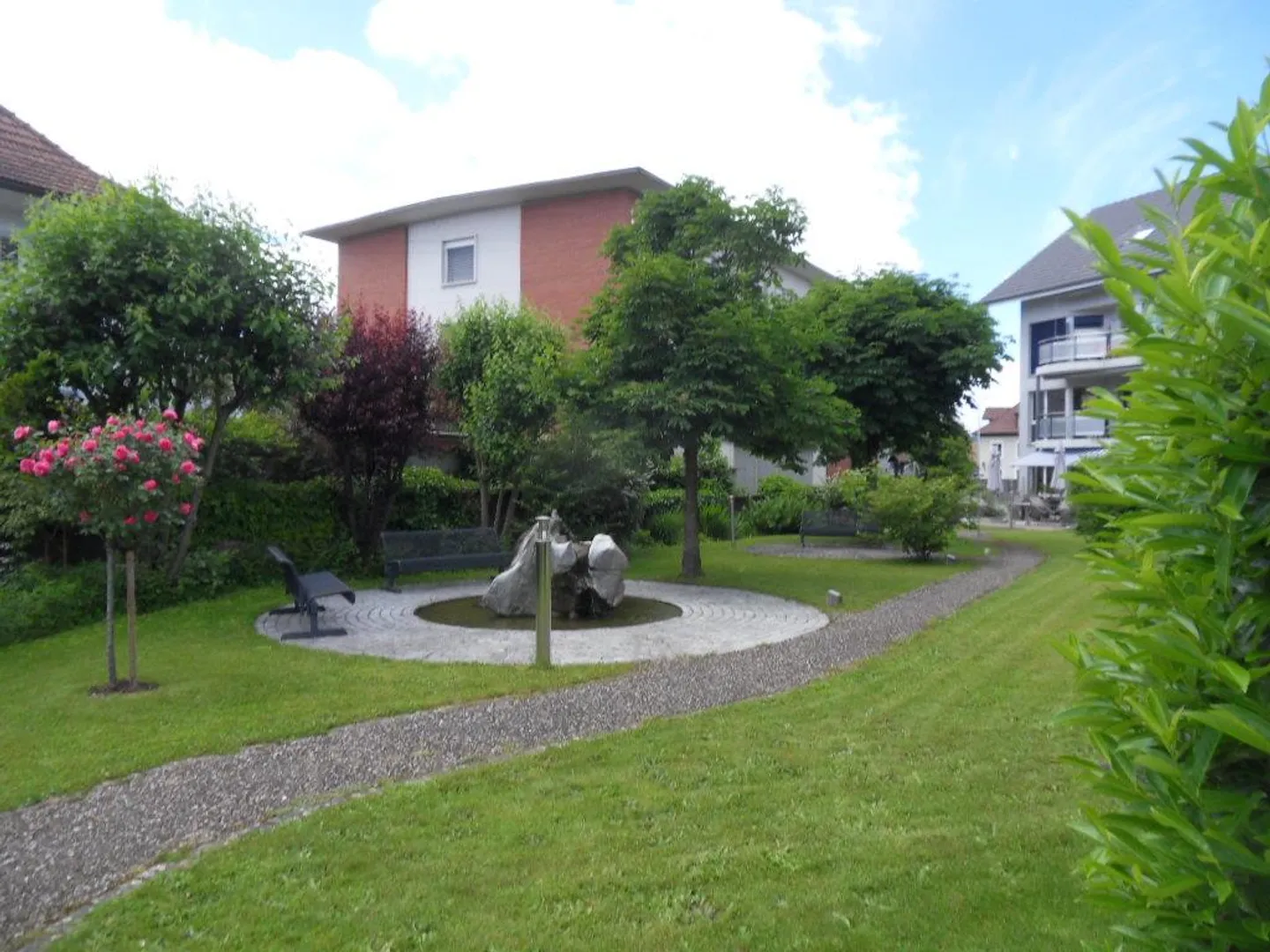 Ampio attico a Zofingen - Foto 2 di 12