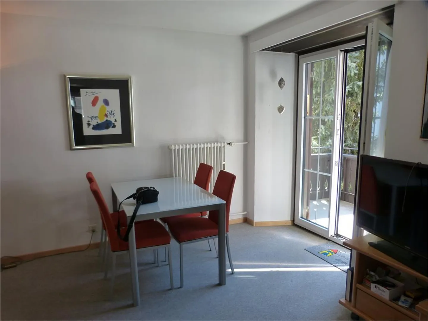 Zentrale Wohnung mit grossem Balkon zum Fluss "Landquart" - Foto 2 von 15