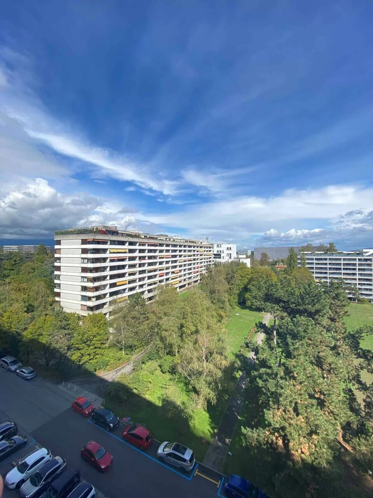 APPARTAMENTO DI 3 STANZE - Foto 1 di 12