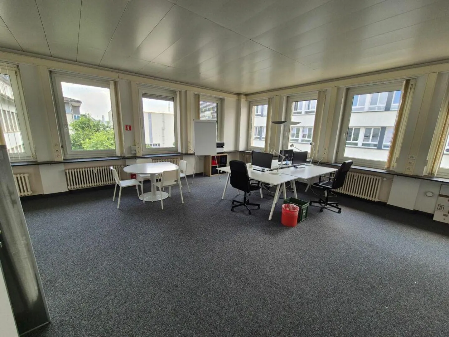 Ufficio spazioso nell'area Buss di Pratteln – 43 m² al 2° piano dell'edificio amministrativo - Foto 4 di 6