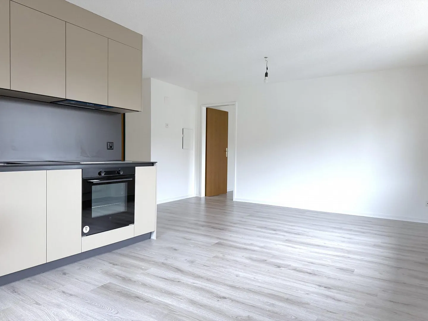 3.5-Zimmer Wohnung frisch saniert in Altstätten – zentral & attraktiv - Foto 3 von 9