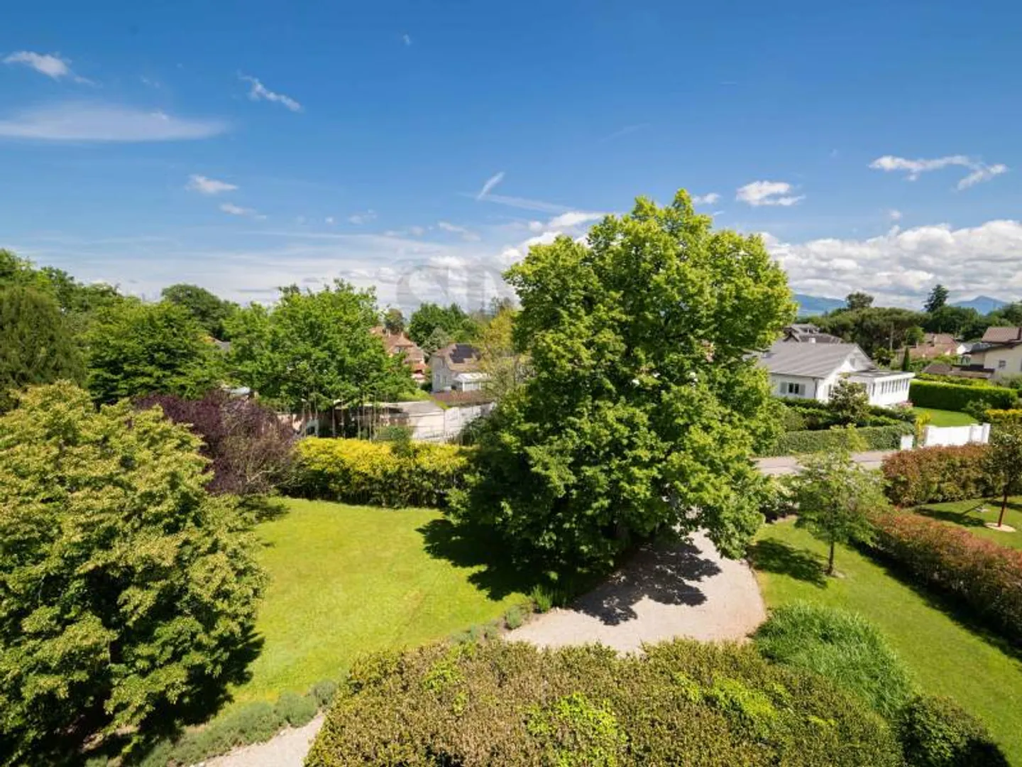 Exclusivité : Charmante Villa avec Piscine - Photo 3 sur 4
