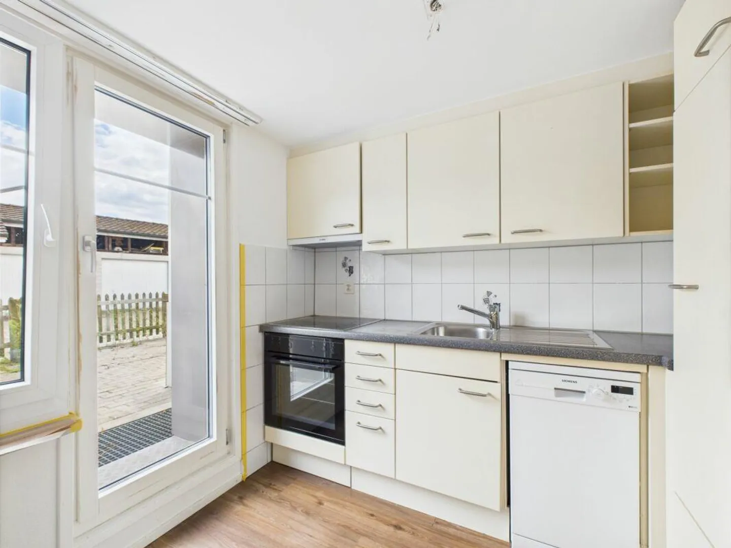 Attractive investment with two fully rented multi-family houses - Photo 7 of 12