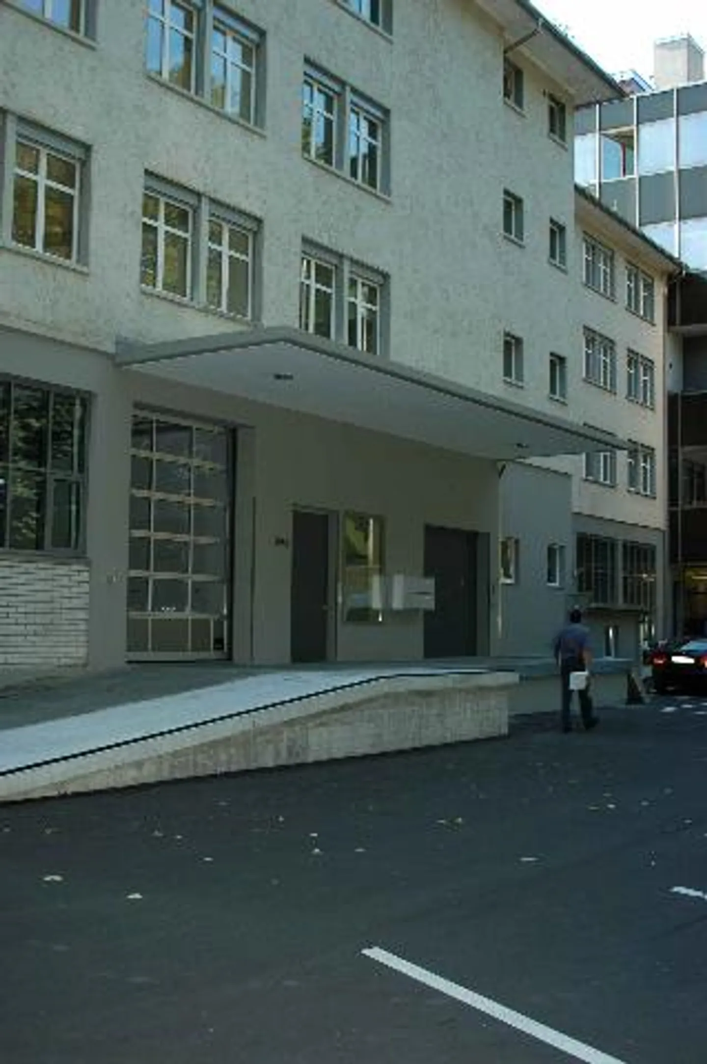 Tutto incluso - Spazi per uffici da 15 m2 a 62 m2 - Foto 7 di 7