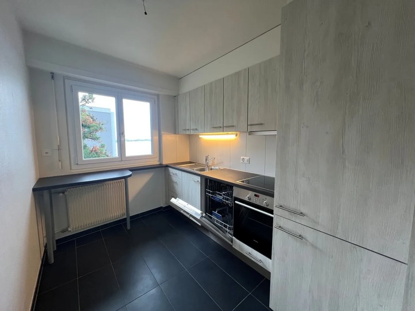 Wunderschöne Wohnung mit atemberaubendem Blick - Foto 1 von 12