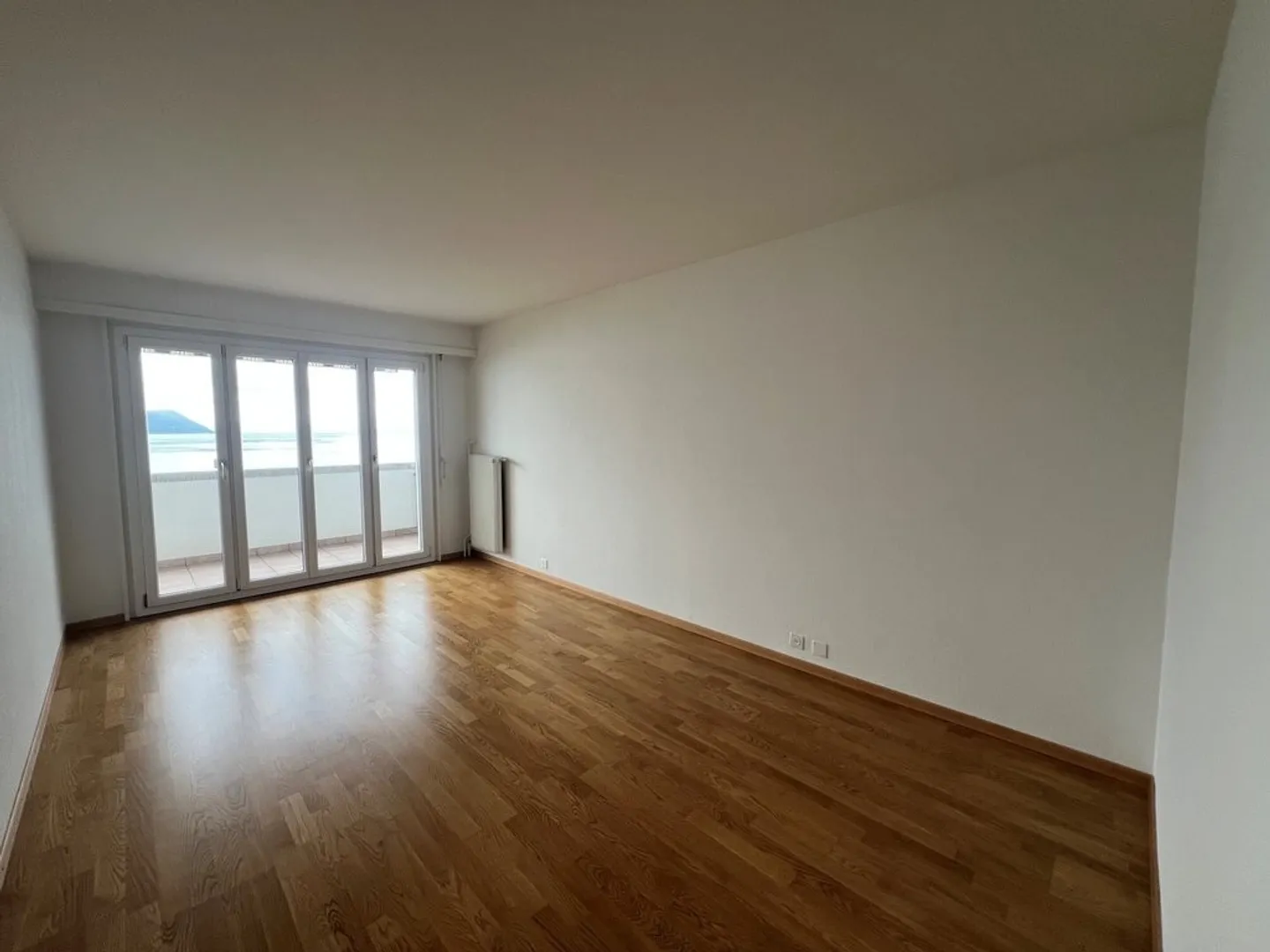 Wunderschöne Wohnung mit atemberaubendem Blick - Foto 4 von 12