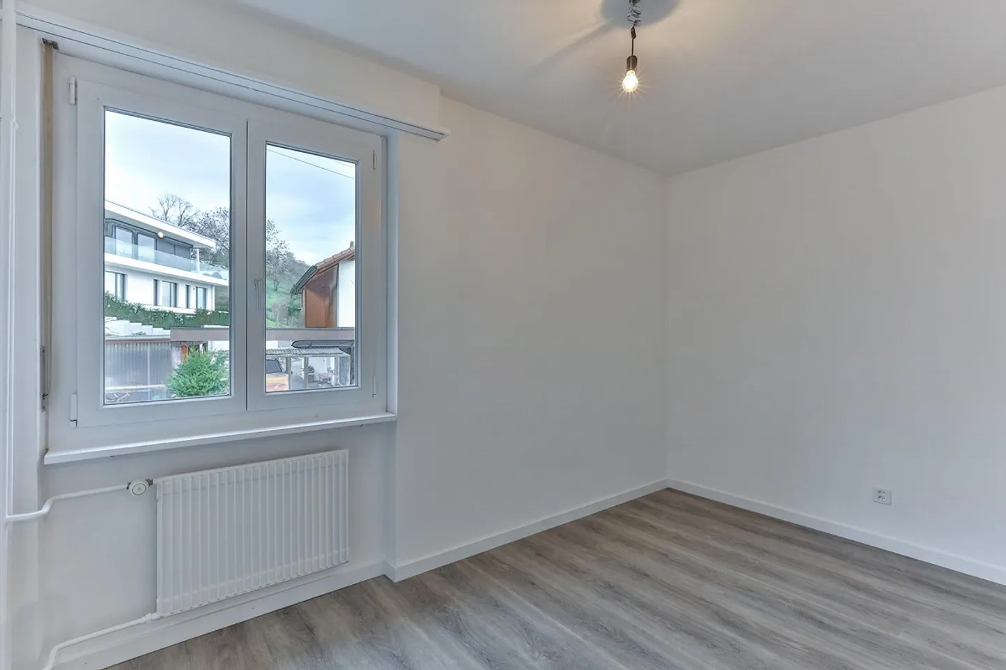 Bell'appartamento in un quartiere tranquillo - Foto 5 di 8