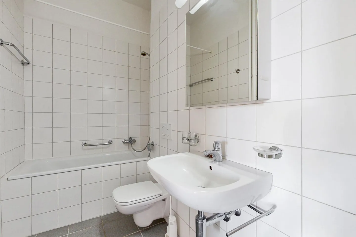Apartment for rent - Photo 8 of 9