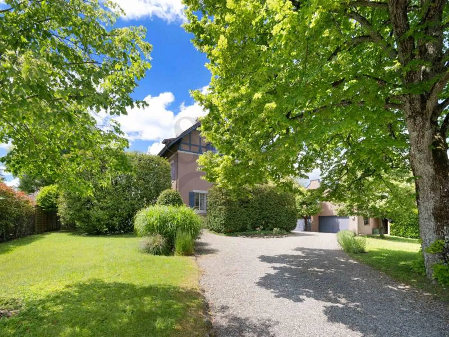 Exclusivité : Charmante Villa avec Piscine - Photo 4 sur 4