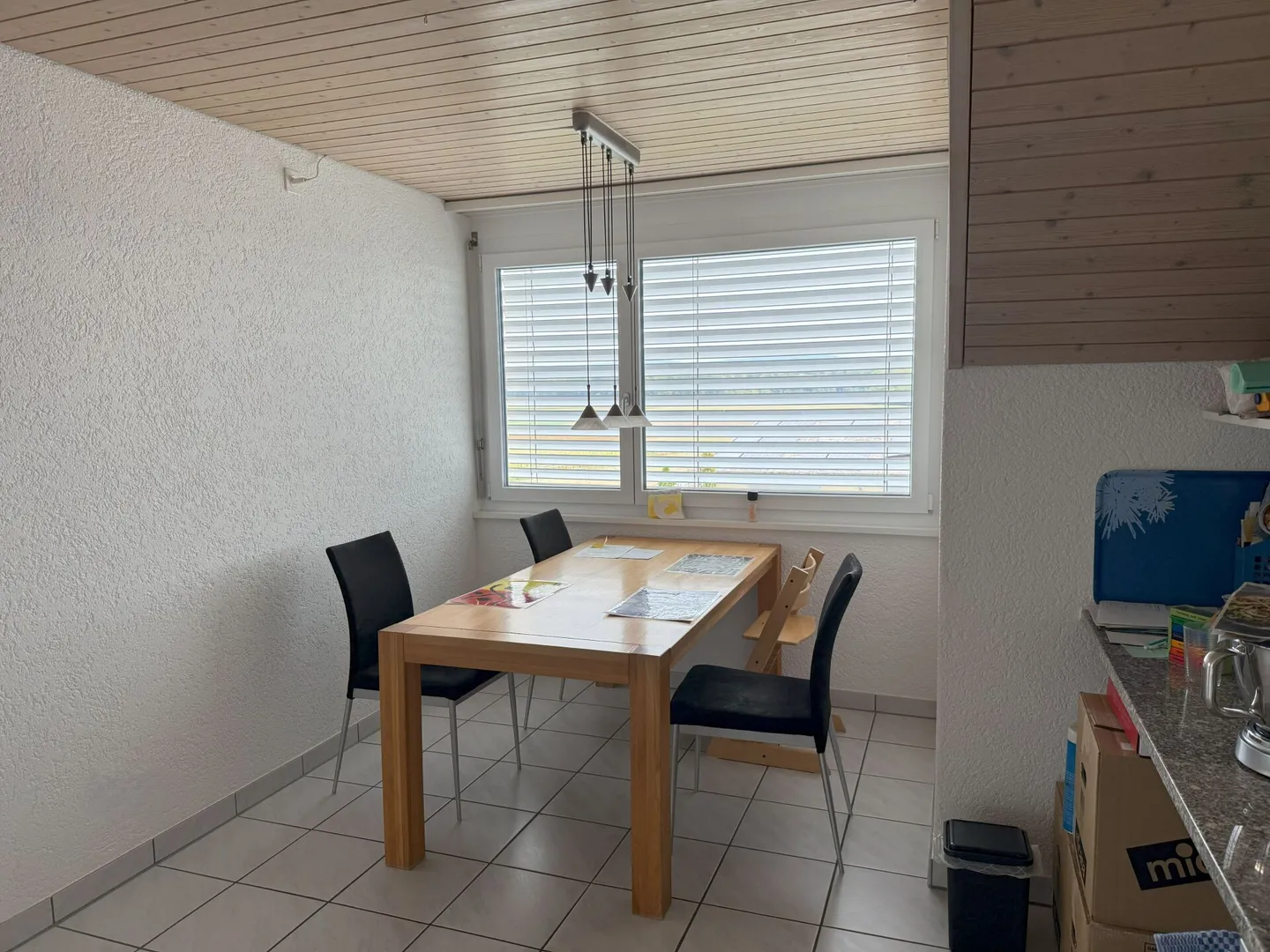 Appartamento attico di 5,5 stanze con 139 m2 di superficie abitabile netta, molta luce solare e vista panoramica attraente - Foto 8 di 21
