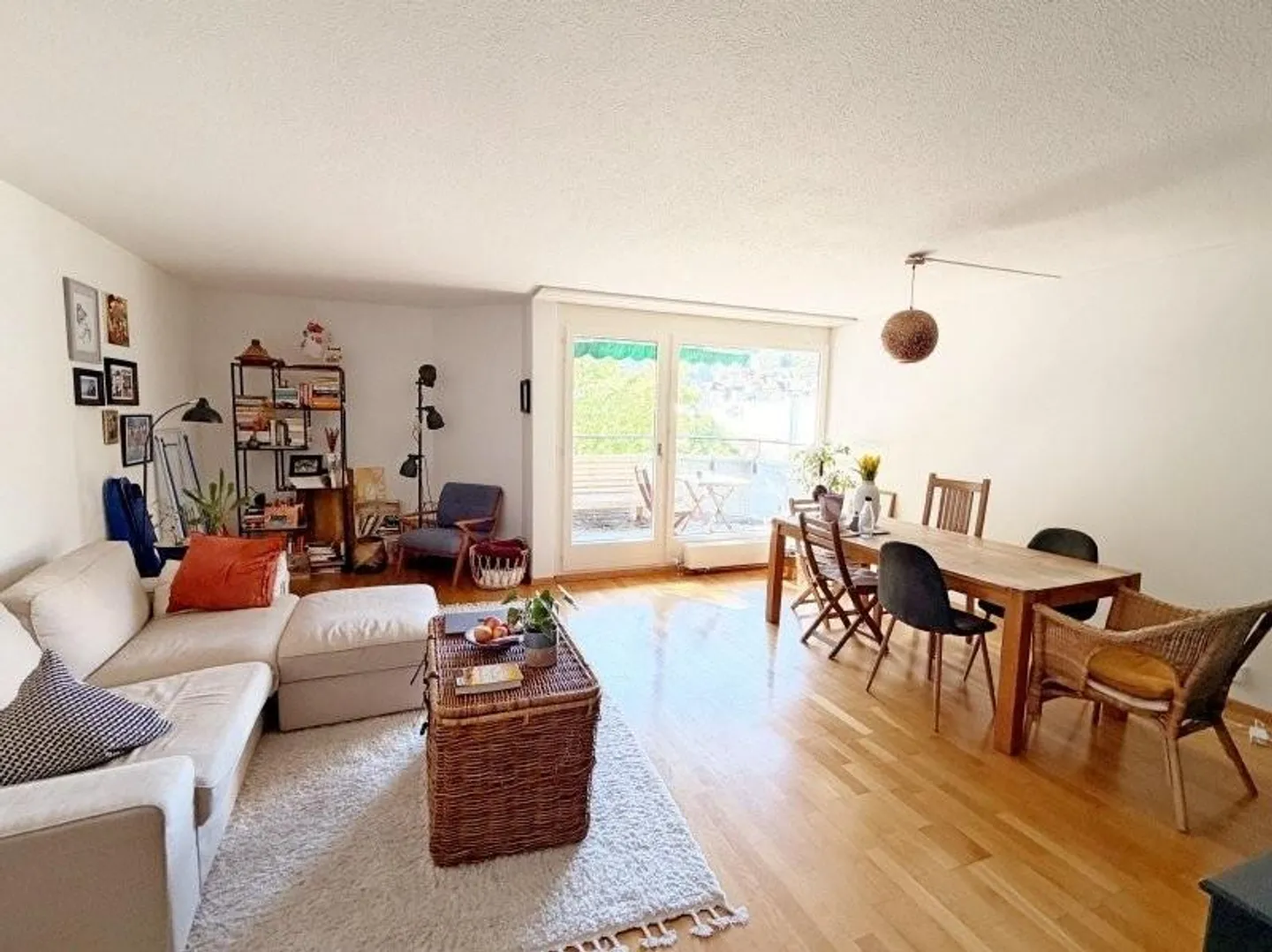 Il tuo appartamento duplex presso la Reuss - Foto 1 di 9
