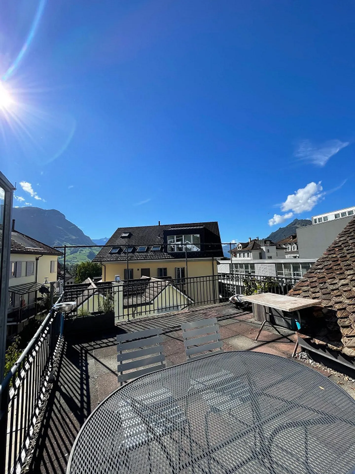 Old building apartment in the heart of Schwyz - Photo 10 of 11