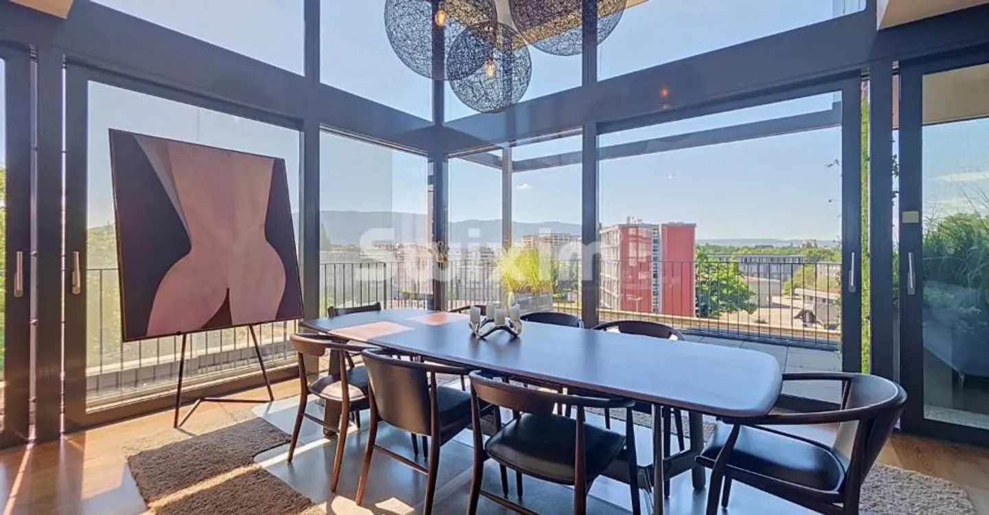 Loft attico con caratteristiche uniche - Foto 1 di 12