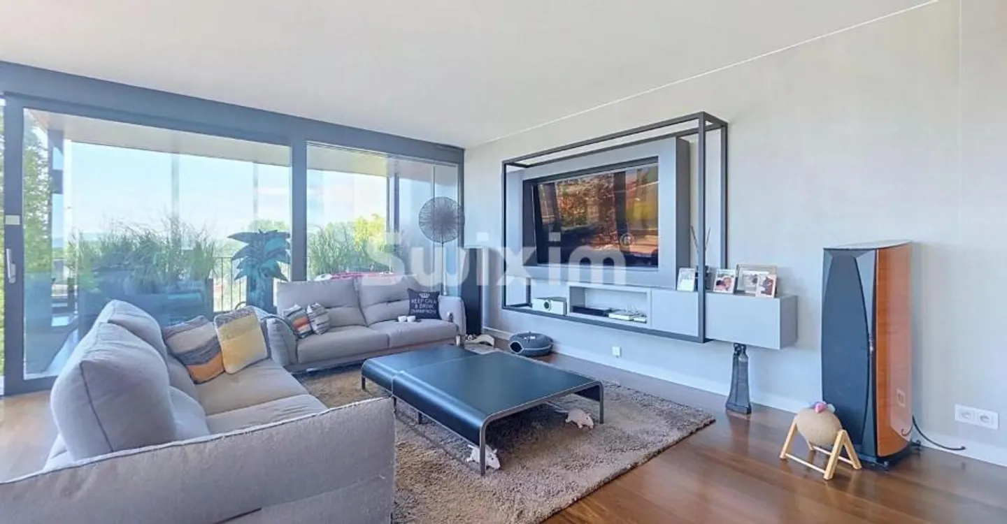 Loft attico con caratteristiche uniche - Foto 4 di 12