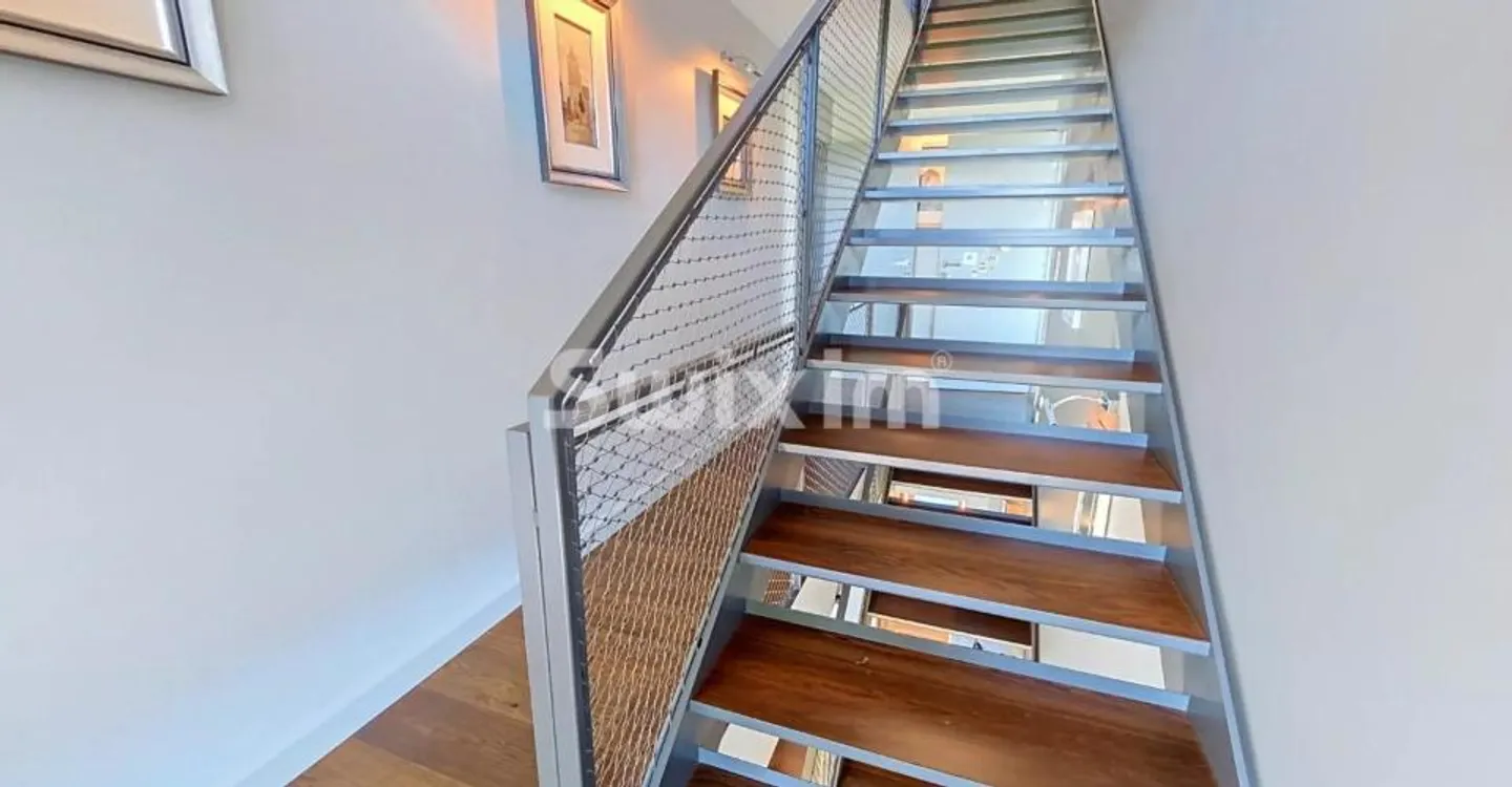 Loft attico con caratteristiche uniche - Foto 11 di 12