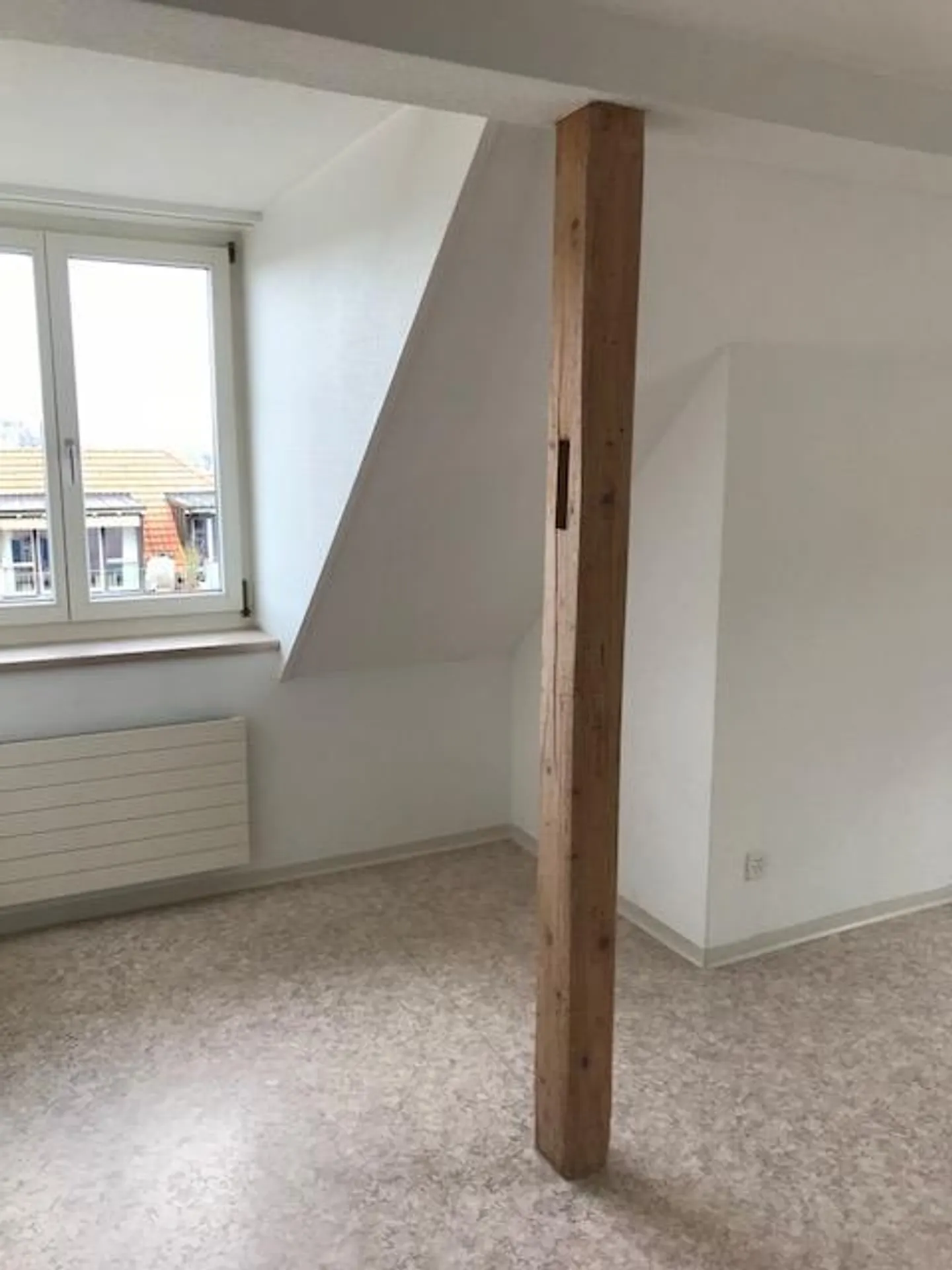 Helle 5-Zimmerwohnung mit Terrasse - Foto 2 von 15
