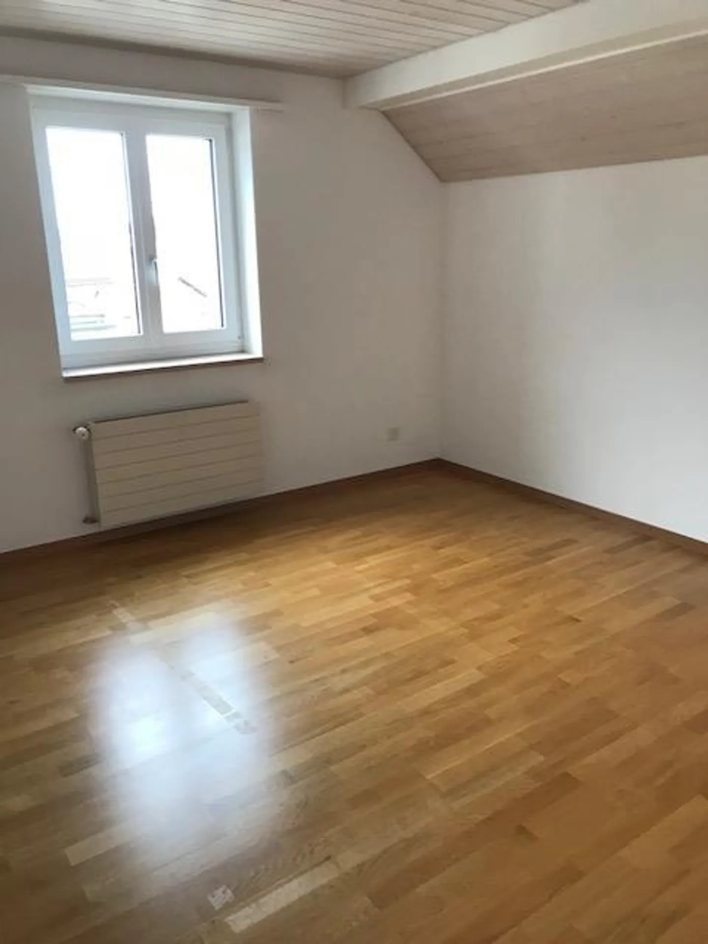 Helle 5-Zimmerwohnung mit Terrasse - Foto 10 von 15
