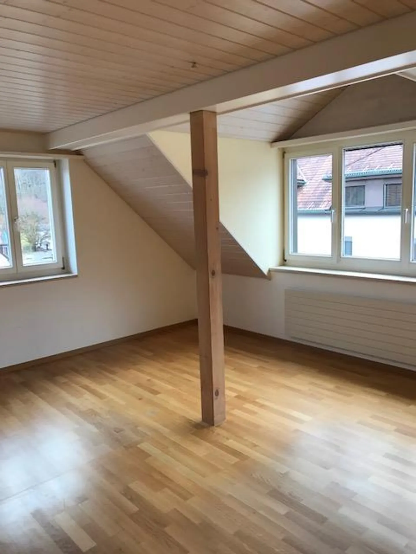 Helle 5-Zimmerwohnung mit Terrasse - Foto 11 von 15