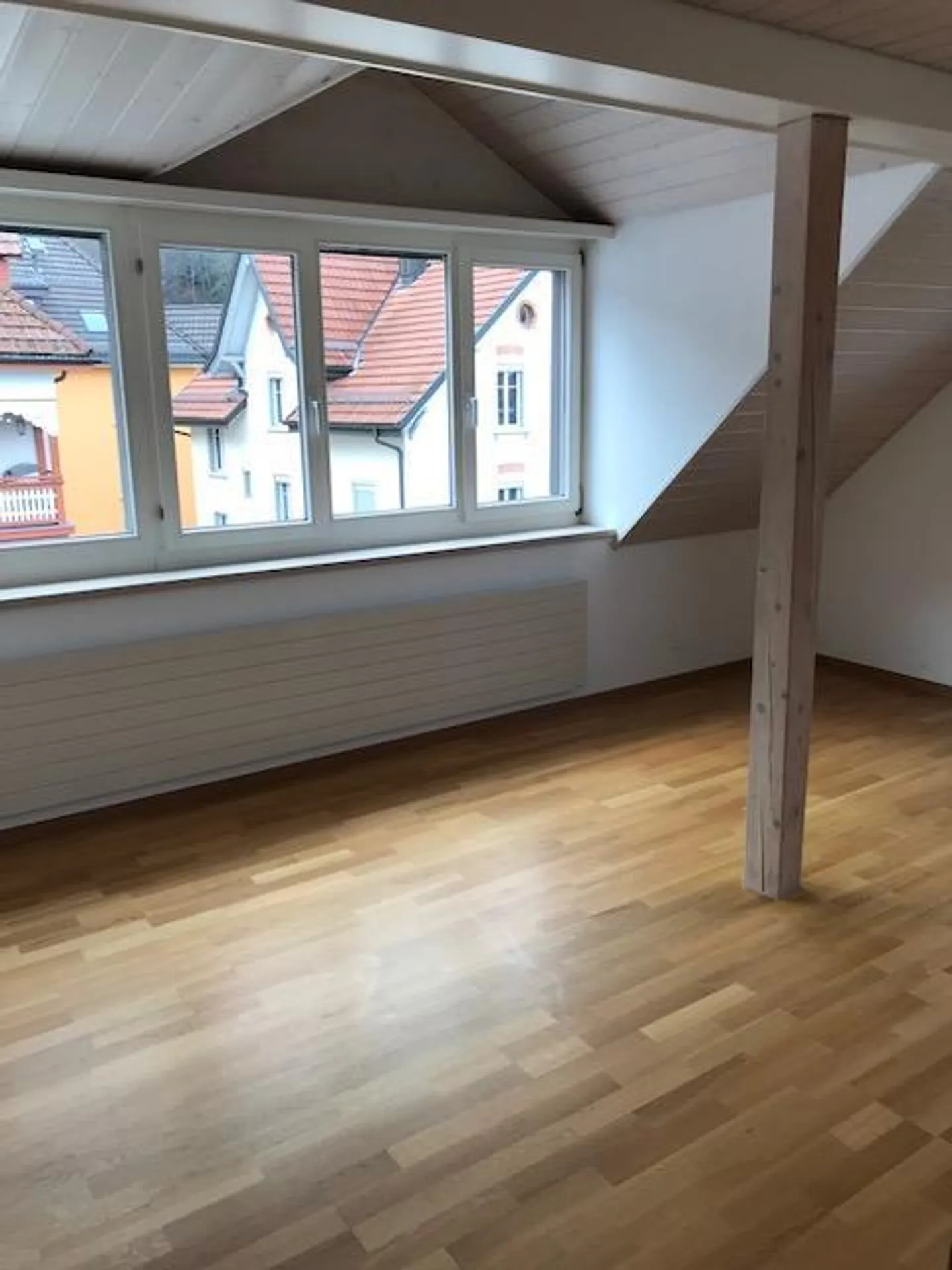 Helle 5-Zimmerwohnung mit Terrasse - Foto 14 von 15