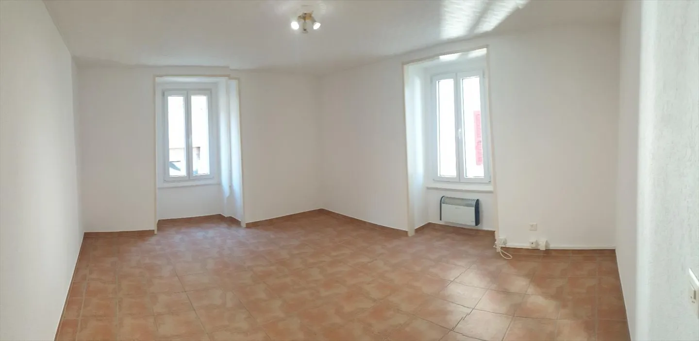 Appartamento 2.5 stanze - Foto 1 di 7