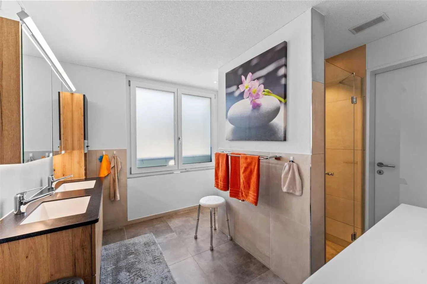 Moderne 4.5-Zimmerwohnung mit Minergie-Standard in Hägglingen - Foto 8 von 13