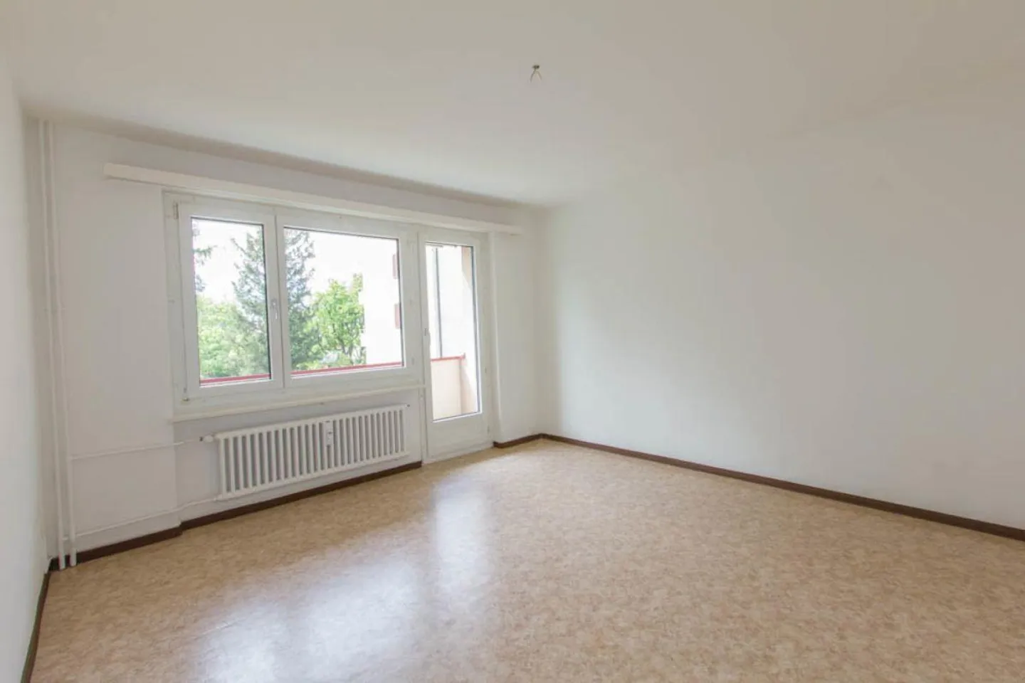 Vivere in un quartiere tranquillo - Foto 4 di 11