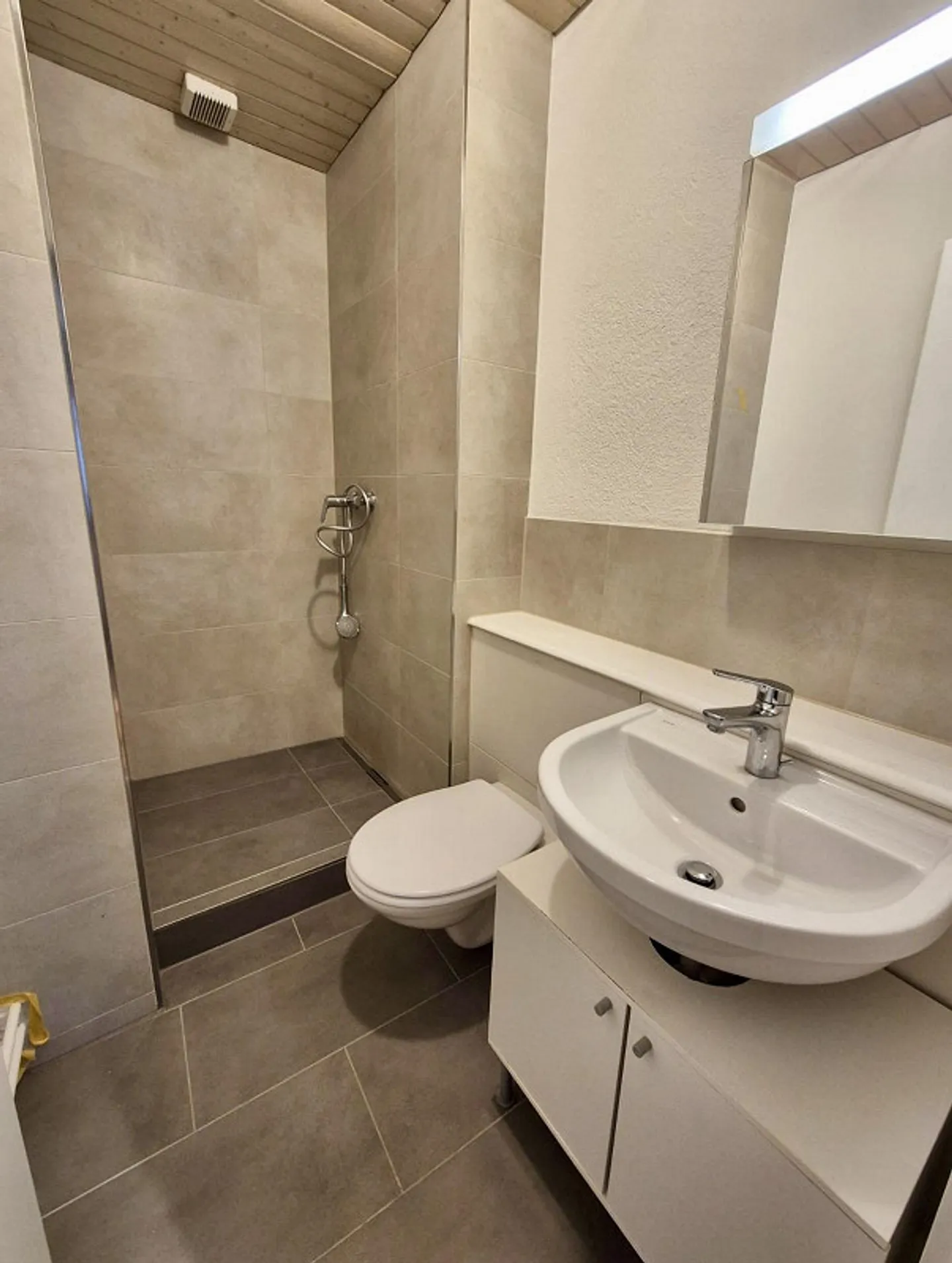 Sanierte 2.5-Zimmer-Wohnung - Photo 9 of 10