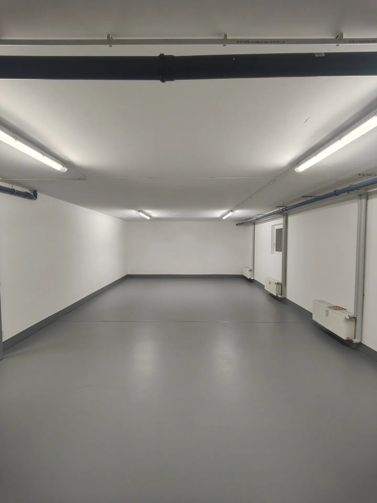 60m2 Salle de stockage Cologne - Colonia-Allee 13 - Photo 3 sur 9