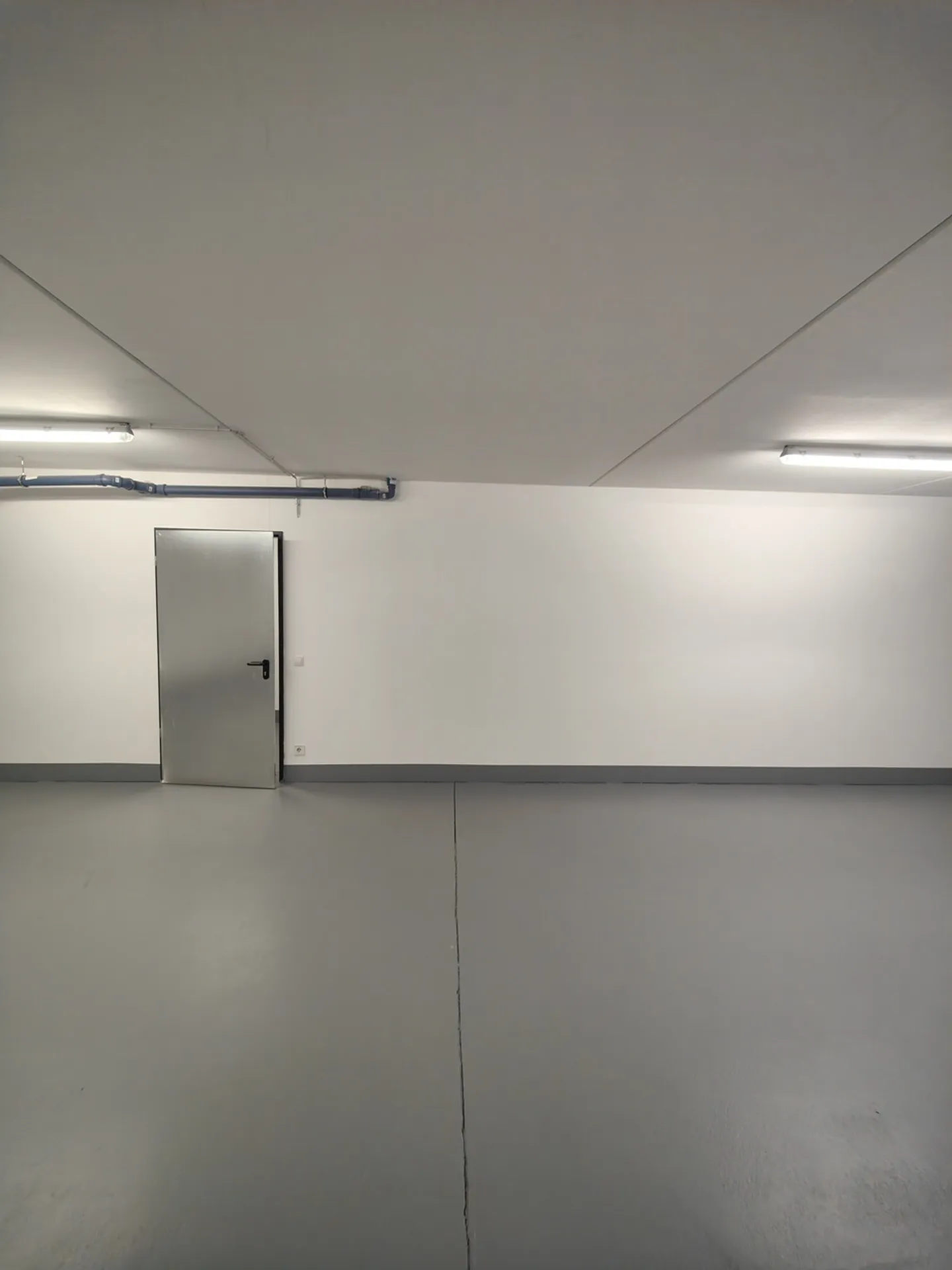 60m2 Salle de stockage Cologne - Colonia-Allee 13 - Photo 4 sur 9