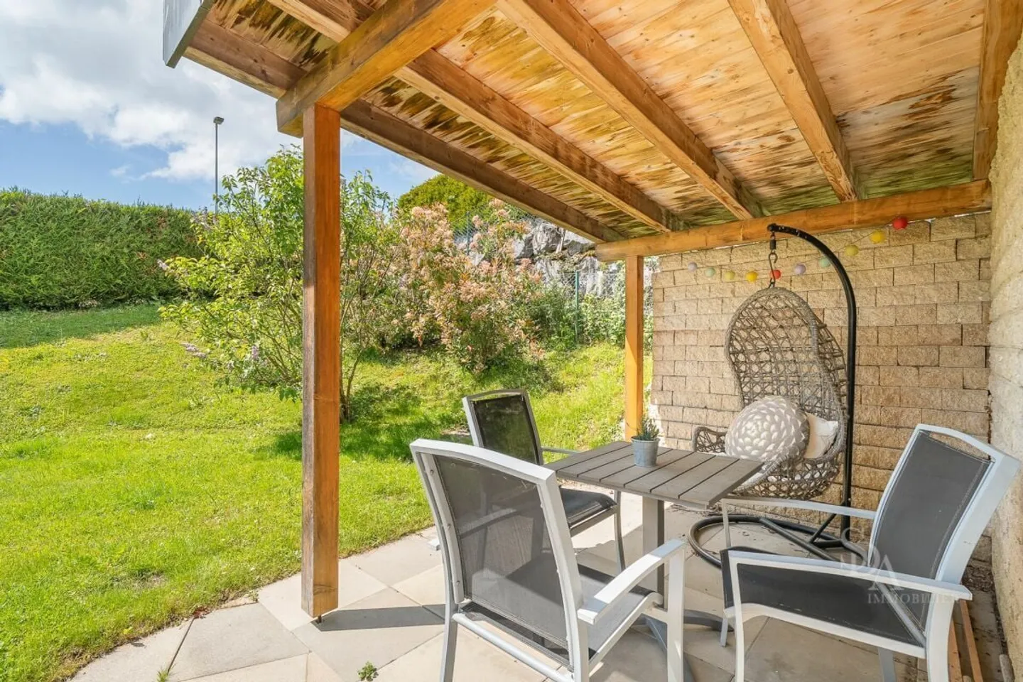 Large and Beautiful Detached Villa - Photo 2 of 13