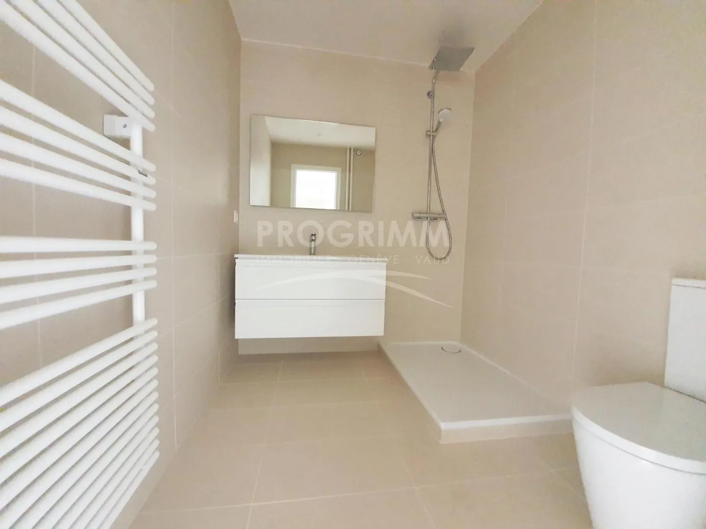 Esclusività Champel - Appartamento quasi nuovo di circa 82m2 PPE - Con posto auto e garage - Foto 6 di 9