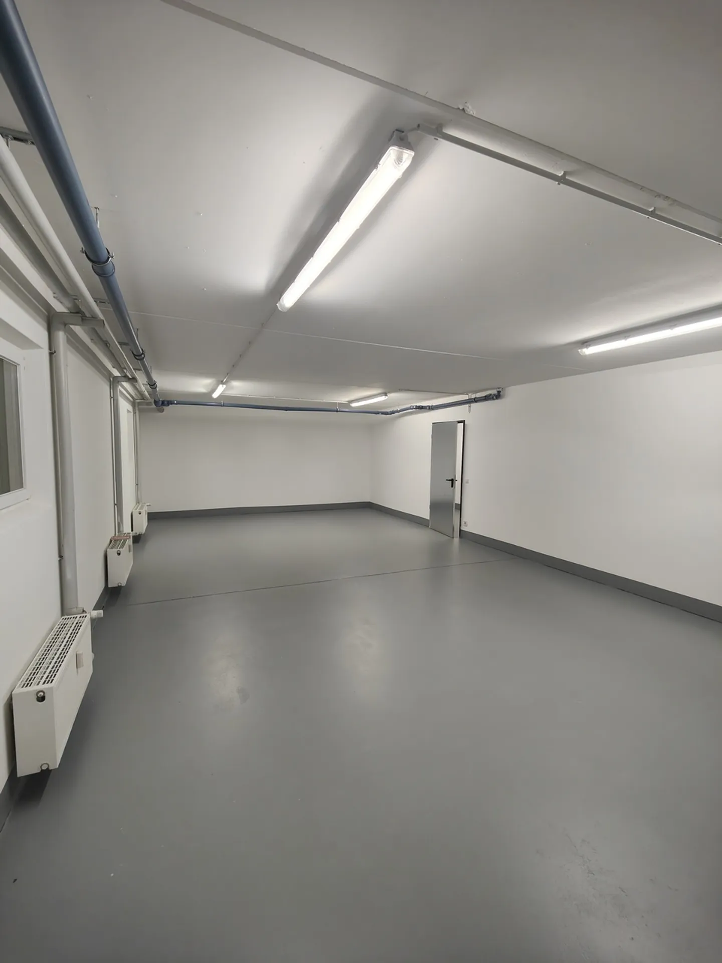 60m2 Salle de stockage Cologne - Colonia-Allee 13 - Photo 5 sur 9