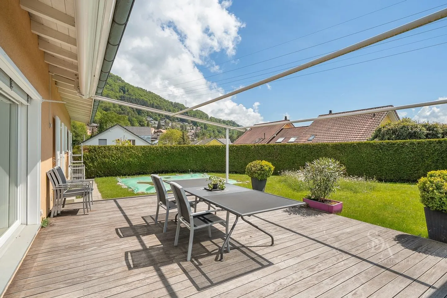 Large and Beautiful Detached Villa - Photo 13 of 13