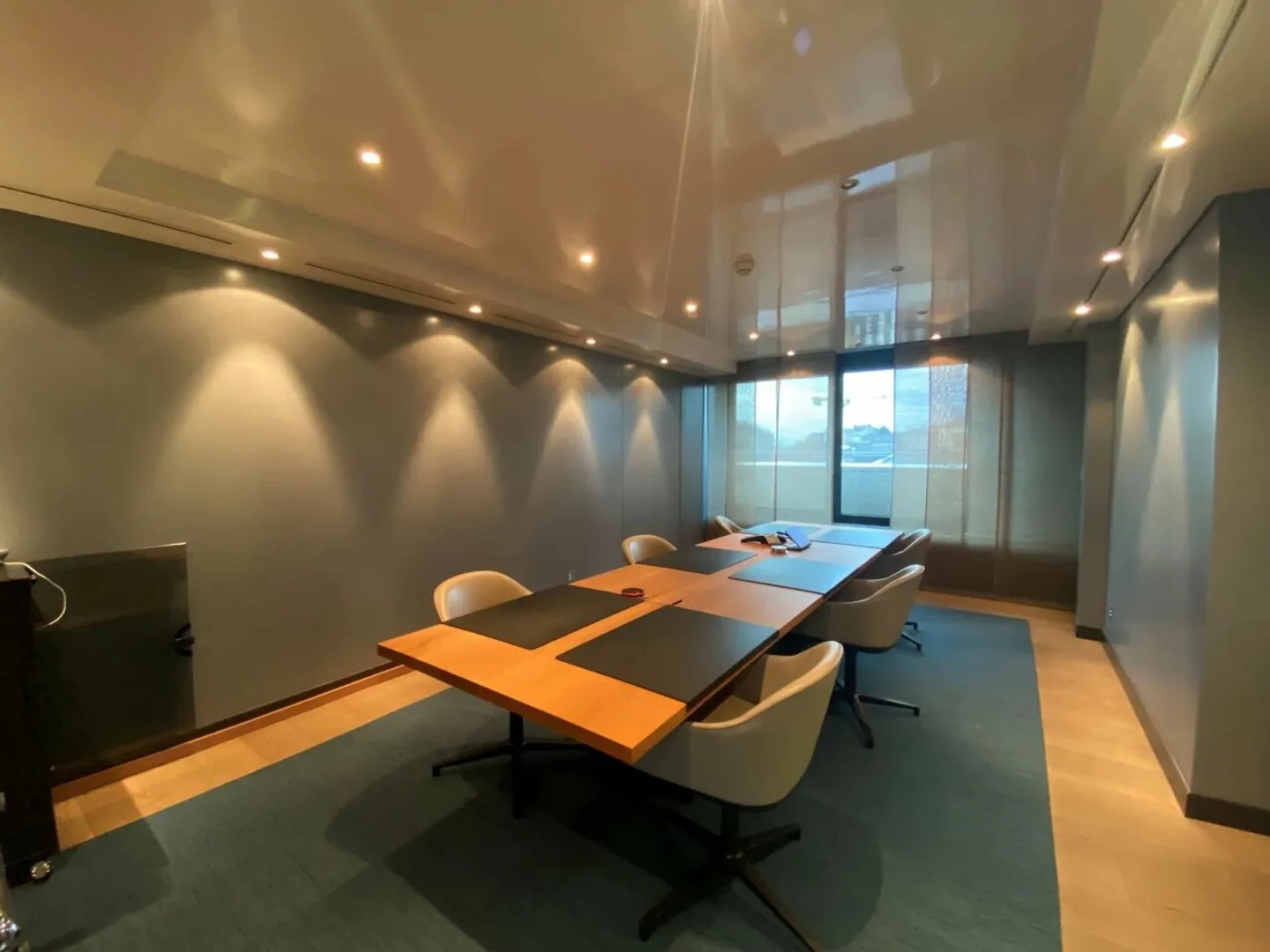 Superfici amministrative eccezionali in attico con terrazza privata - Foto 6 di 13