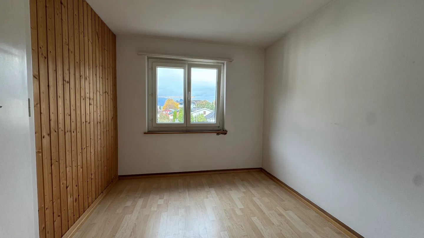 3.5-Zimmerwohnung mit neuer Küche und grosser Terrasse - Foto 4 von 6