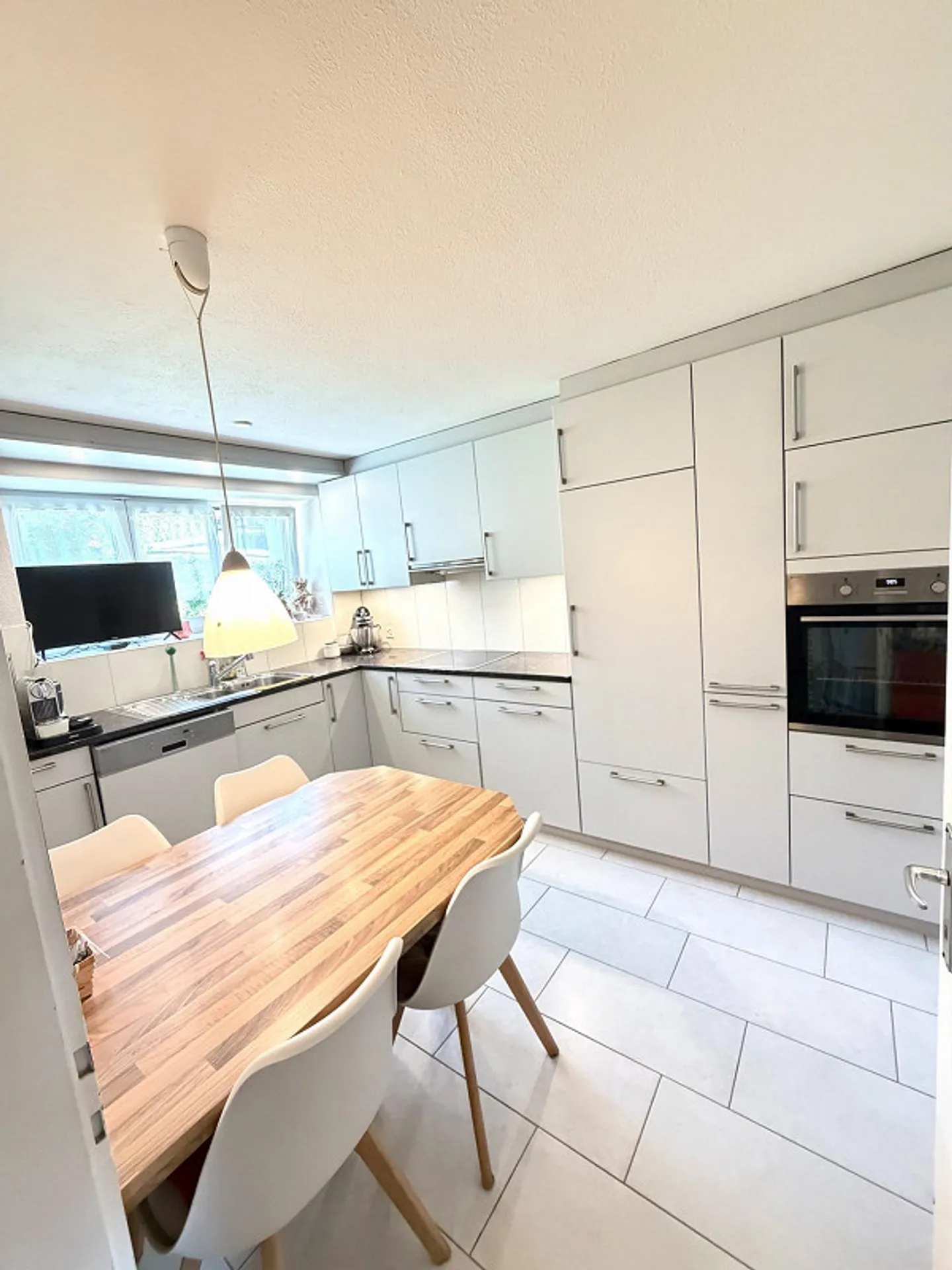 Appartement 4 pièces confortable dans un emplacement calme - Photo 10 sur 12