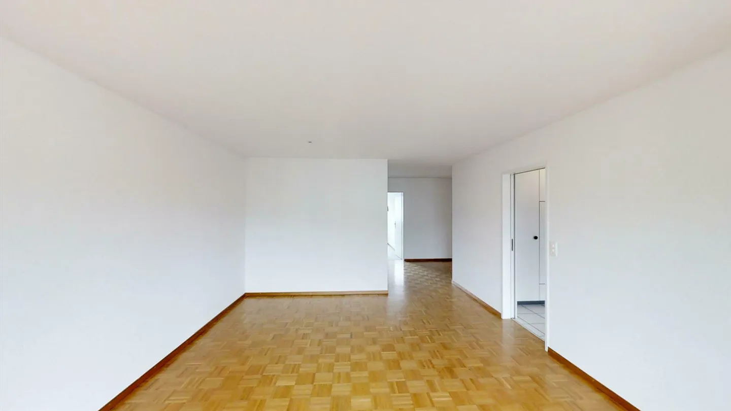 Rent without deposit! - Photo 3 of 6