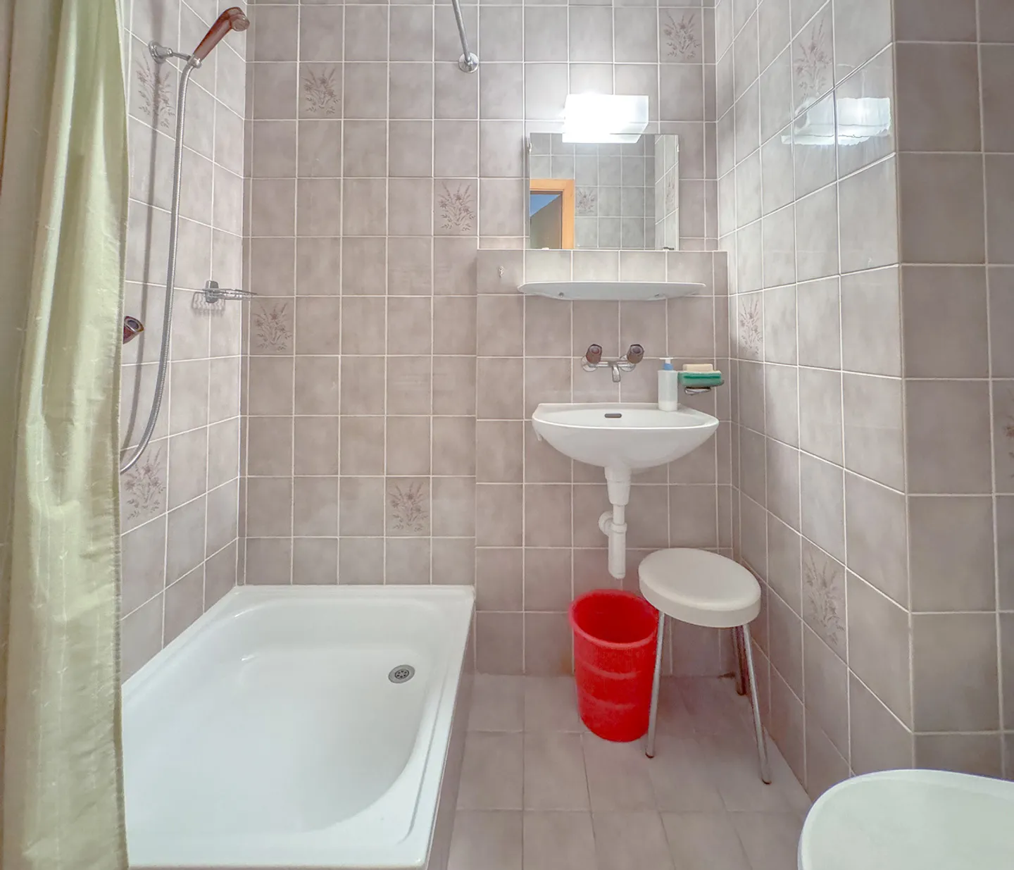 Duplex PPE con 4,5 stanze e 2 balconi al piano terra - vista magnifica - Foto 13 di 15