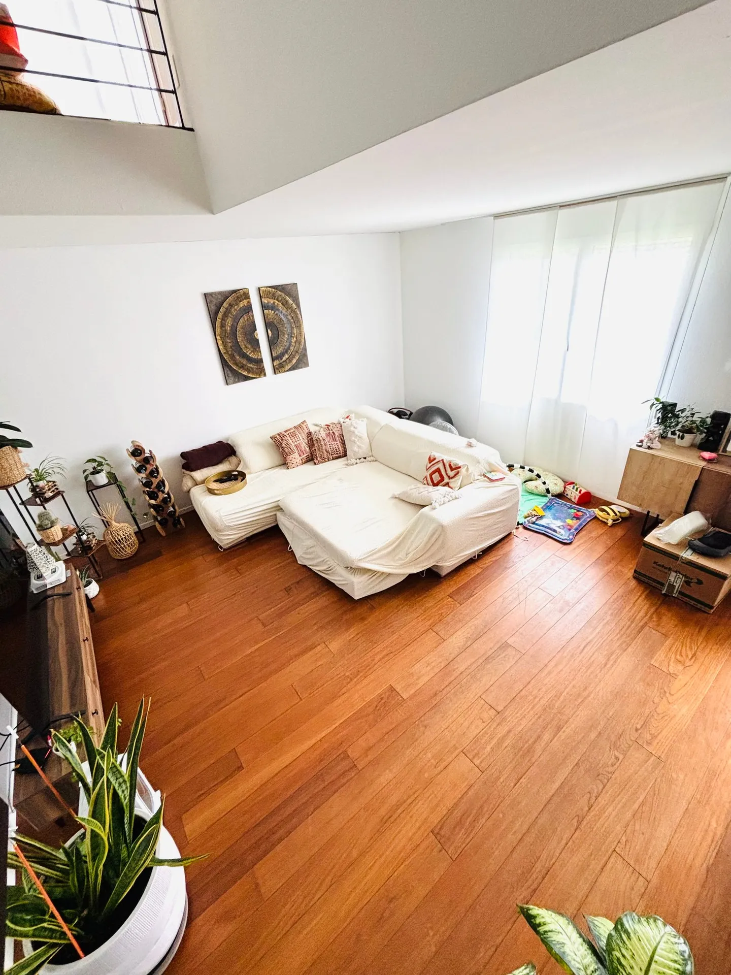 Duplex elegante 5.5 a Bellinzona - zona residenziale tranquilla! - Foto 2 di 13