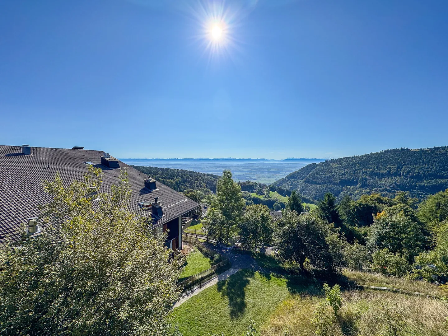 Duplex PPE con 4,5 stanze e 2 balconi al piano terra - vista magnifica - Foto 15 di 15