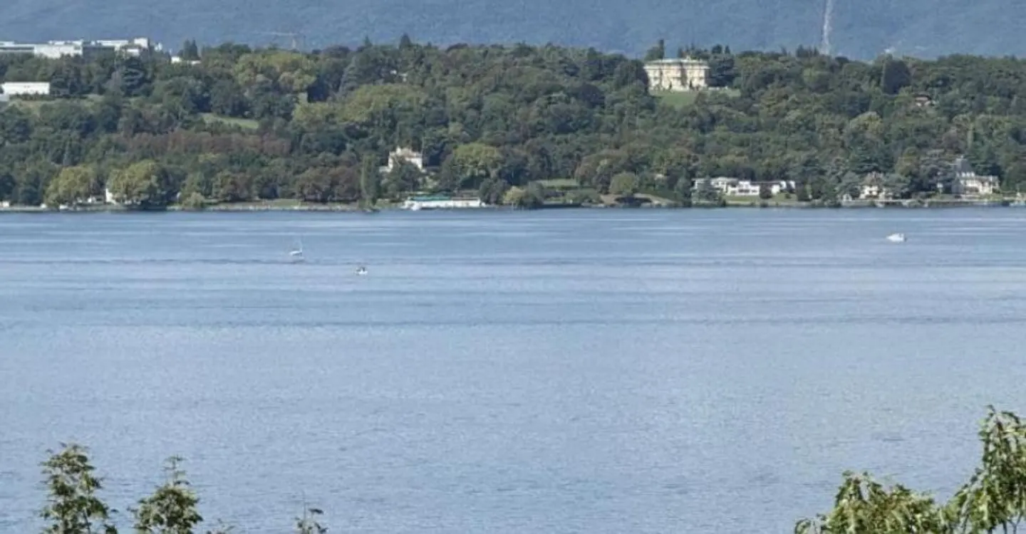Appartement d'exception à Cologny - Vue panoramique sur le lac Léman - Appartement 10 pièces - Photo 1 of 3