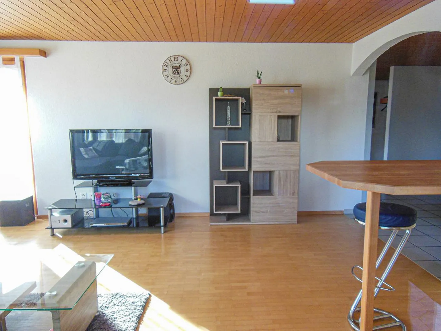 Casa residenziale con fienile in posizione idilliaca - Foto 5 di 14