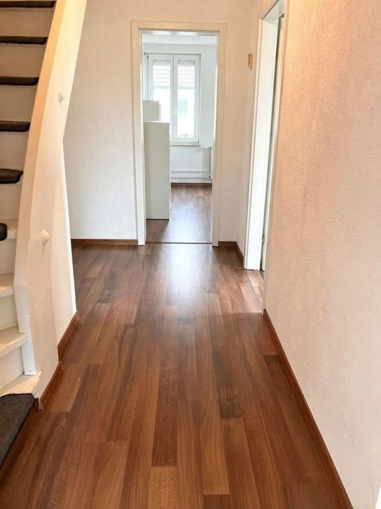 Geräumiges Familienhaus in Oberkulm - Foto 4 von 9