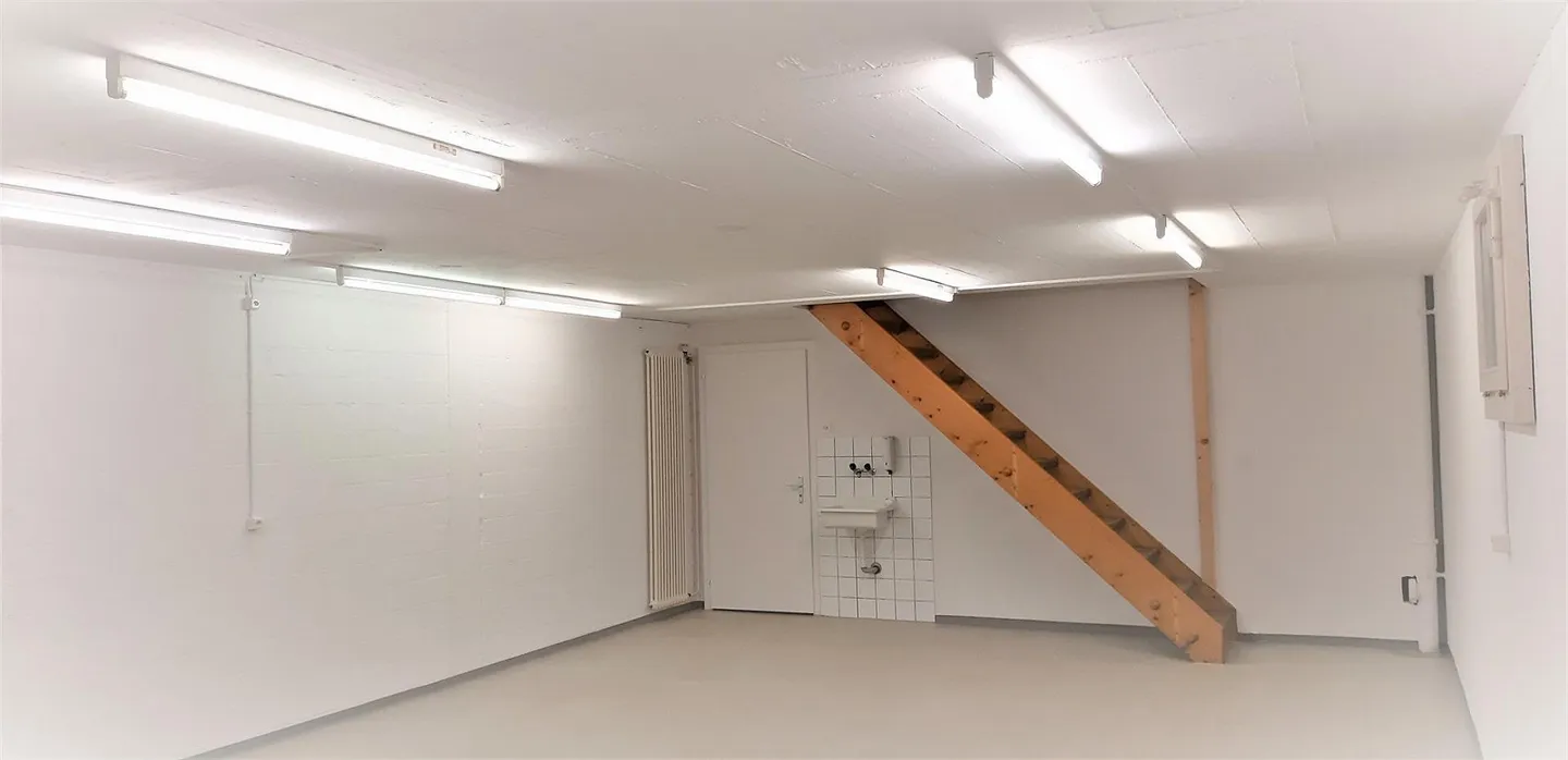 Hobbyraum - Atelier - Kleinlager mit ebenerdigem Zugang - Foto 1 von 2