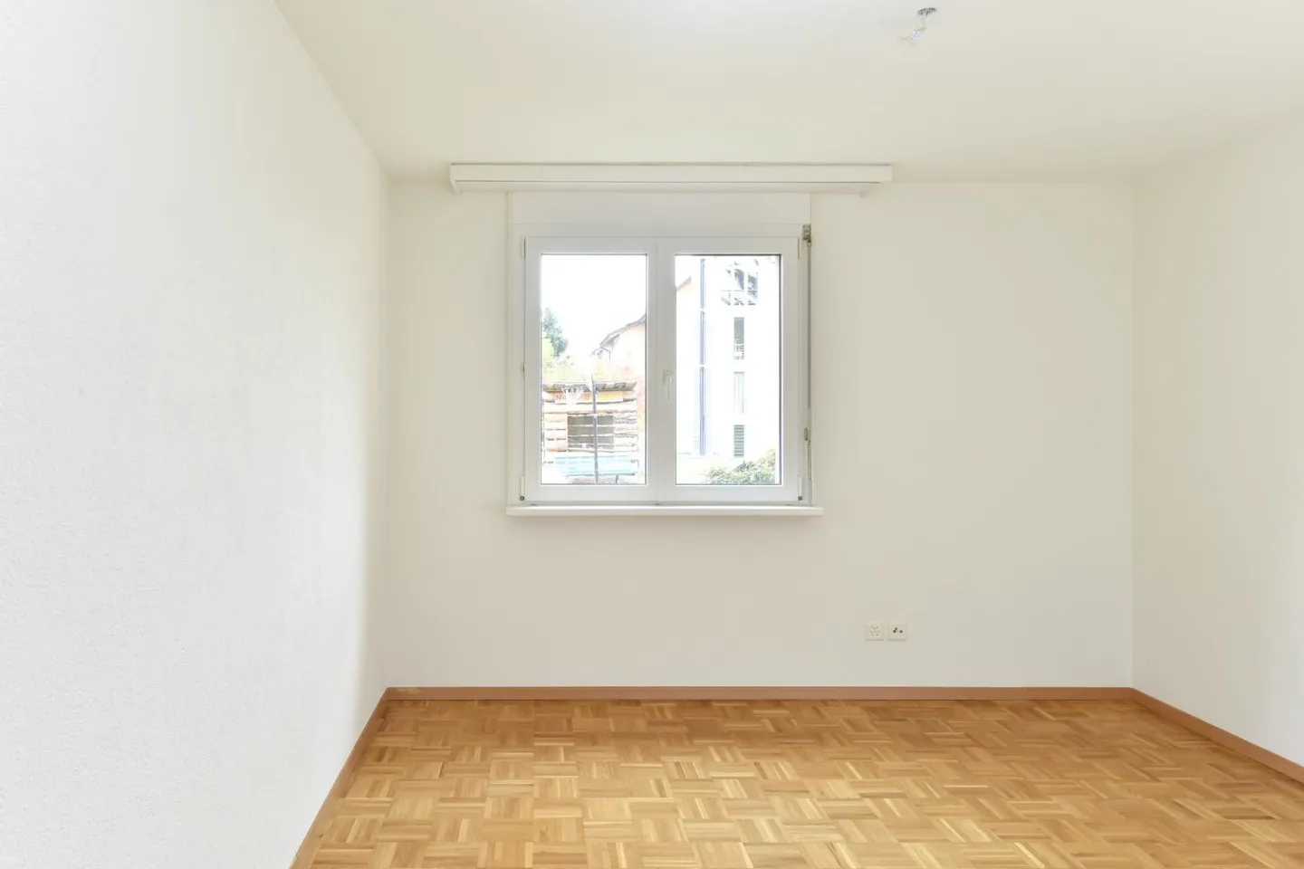 Apartment seeks new tenant - Photo 8 of 8