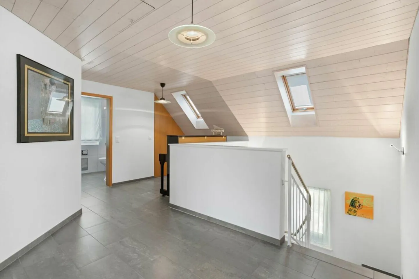 Exclusive Villa with Wellness Area, Swimming Pool and a Unique Wine Cellar - Photo 13 of 25